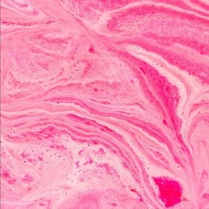 Meet your Posher, Carleigh